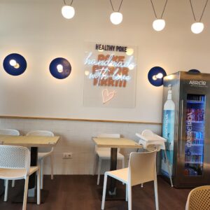 Interior del restaurante Healthy Poke en Calle Secretario Padilla, Las Palmas